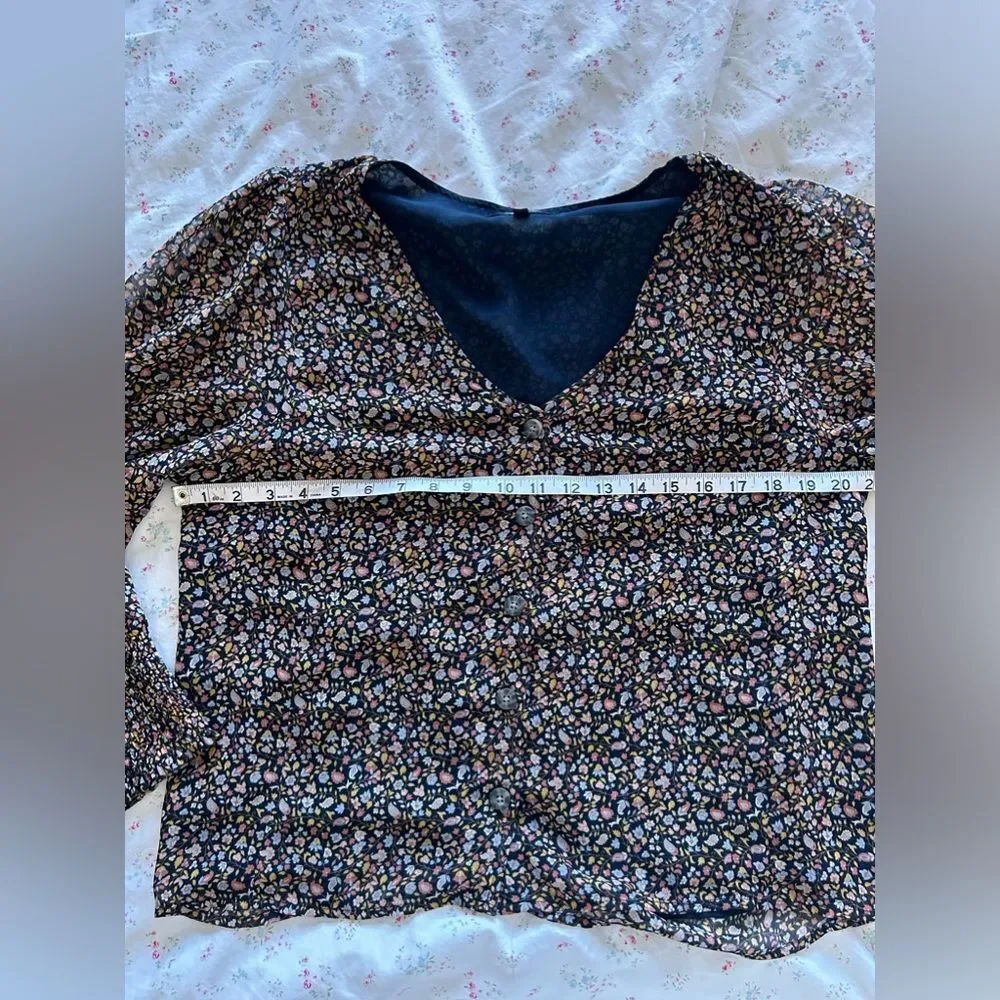 Madewell Georgette Smocked-Cuff Button-Front Shirt in Folktale Paisley EUC 14